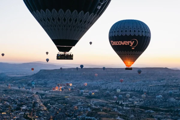 Cappadocia: Goreme Hot Air Balloon Flight at Sunrise